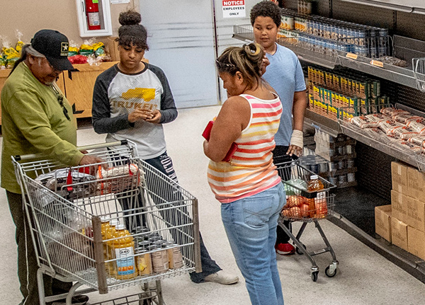 Family grocery shopping
